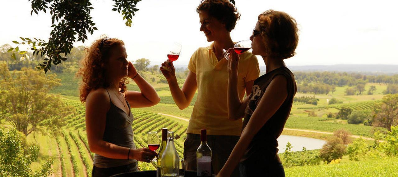 An Ideal Wine Country Getaway Villa Сесснок Экстерьер фото